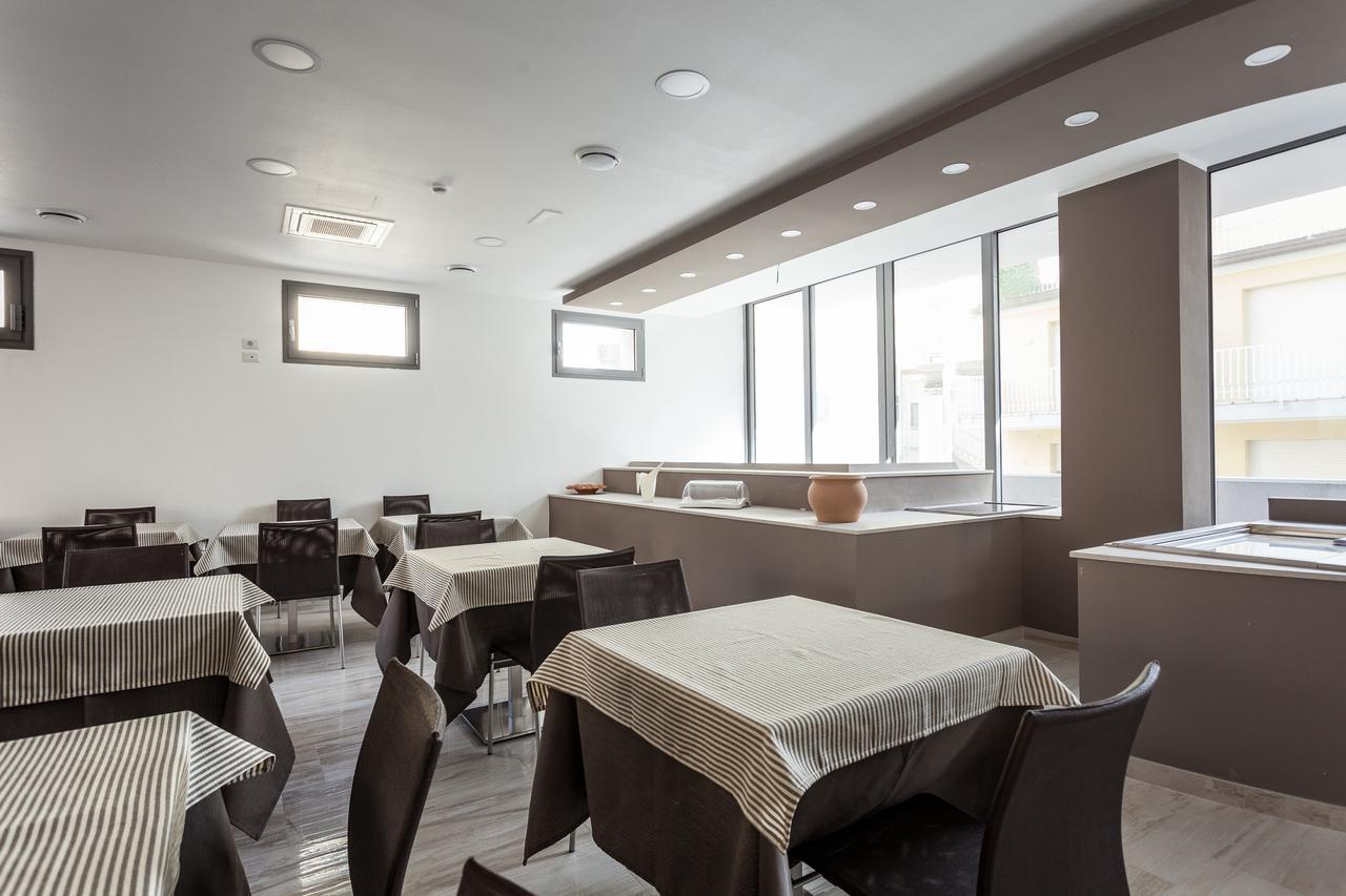 Hotel Gioia Rimini Ngoại thất bức ảnh