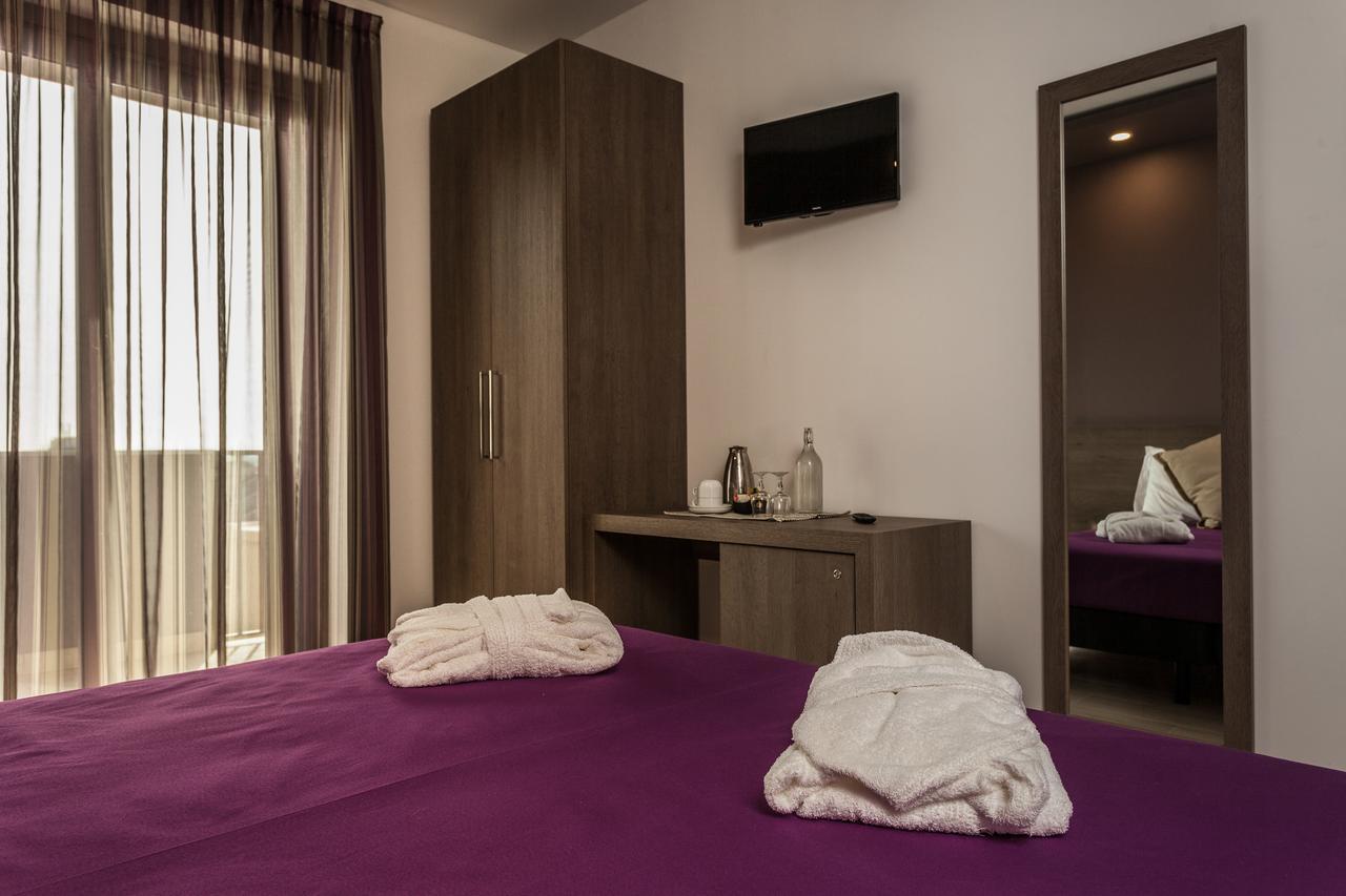 Hotel Gioia Rimini Ngoại thất bức ảnh