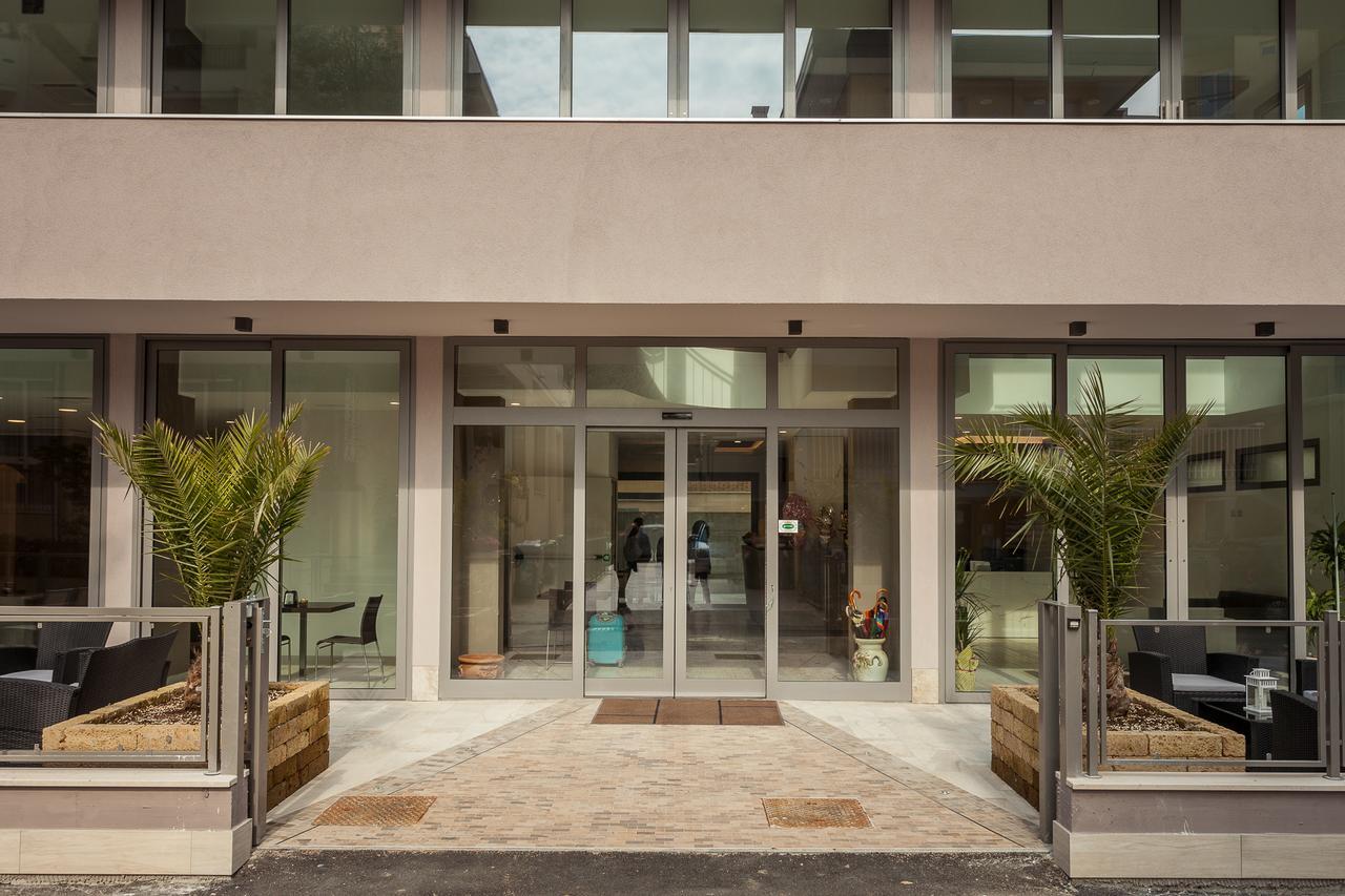 Hotel Gioia Rimini Ngoại thất bức ảnh