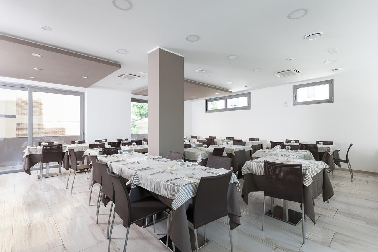 Hotel Gioia Rimini Ngoại thất bức ảnh